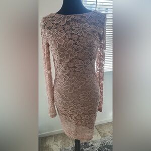 Bebe dress size small